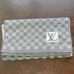 Louis Vuitton Wool Scarf